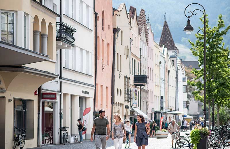 Visite guidate della città e tour storico teatrali